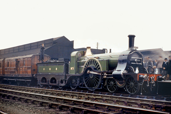 Click for full size image in a pop-up window. Use 'X' to close