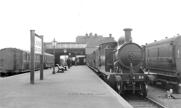 Click for full size image in a pop-up window. Use 'X' to close