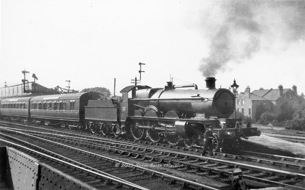 Click for full size image in a pop-up window. Use 'X' to close