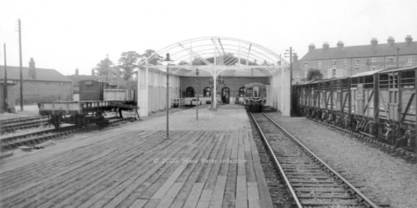 Click for full size image in a pop-up window. Use 'X' to close