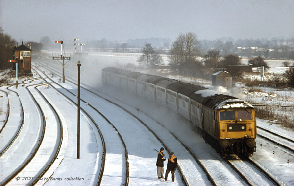 Click for full size image in a pop-up window. Use 'X' to close