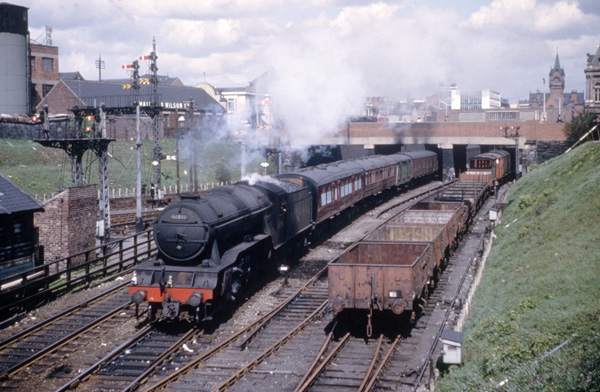 Click for full size image in a pop-up window. Use 'X' to close