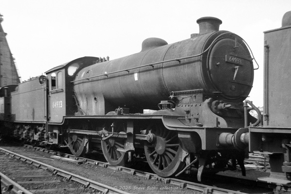 Click for full size image in a pop-up window. Use 'X' to close