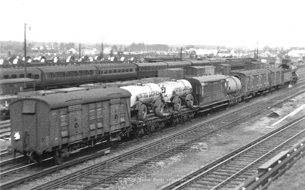 Click for full size image in a pop-up window. Use 'X' to close